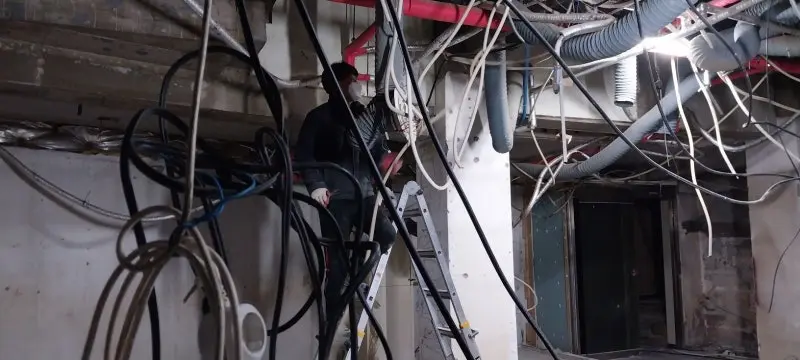 노후 건물 철거 후 전기·소방 설비 보완 사례 현장 대표사진